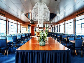 MS Hamburg 3 MS Hamburg Innenansicht